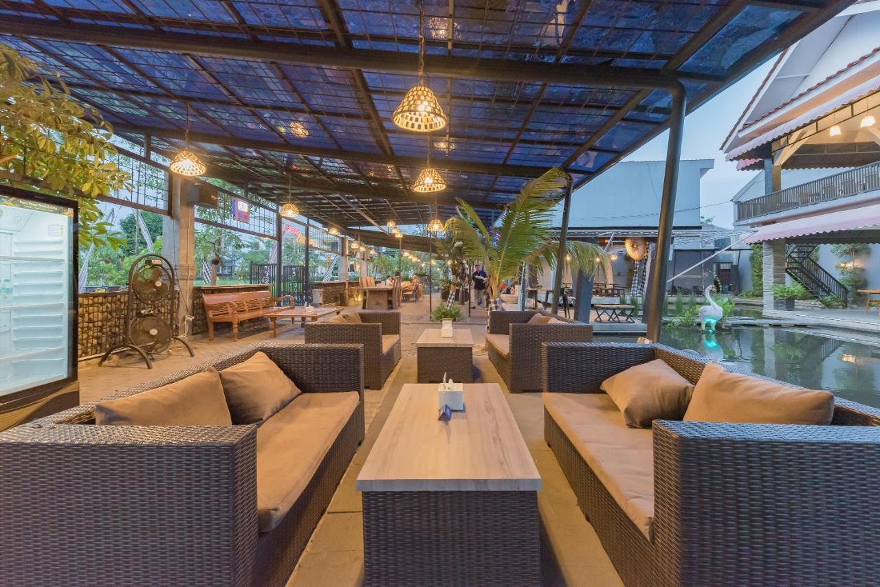 Urbanview Hotel Khayrizsan Tasikmalaya By Reddoorz Exterior foto