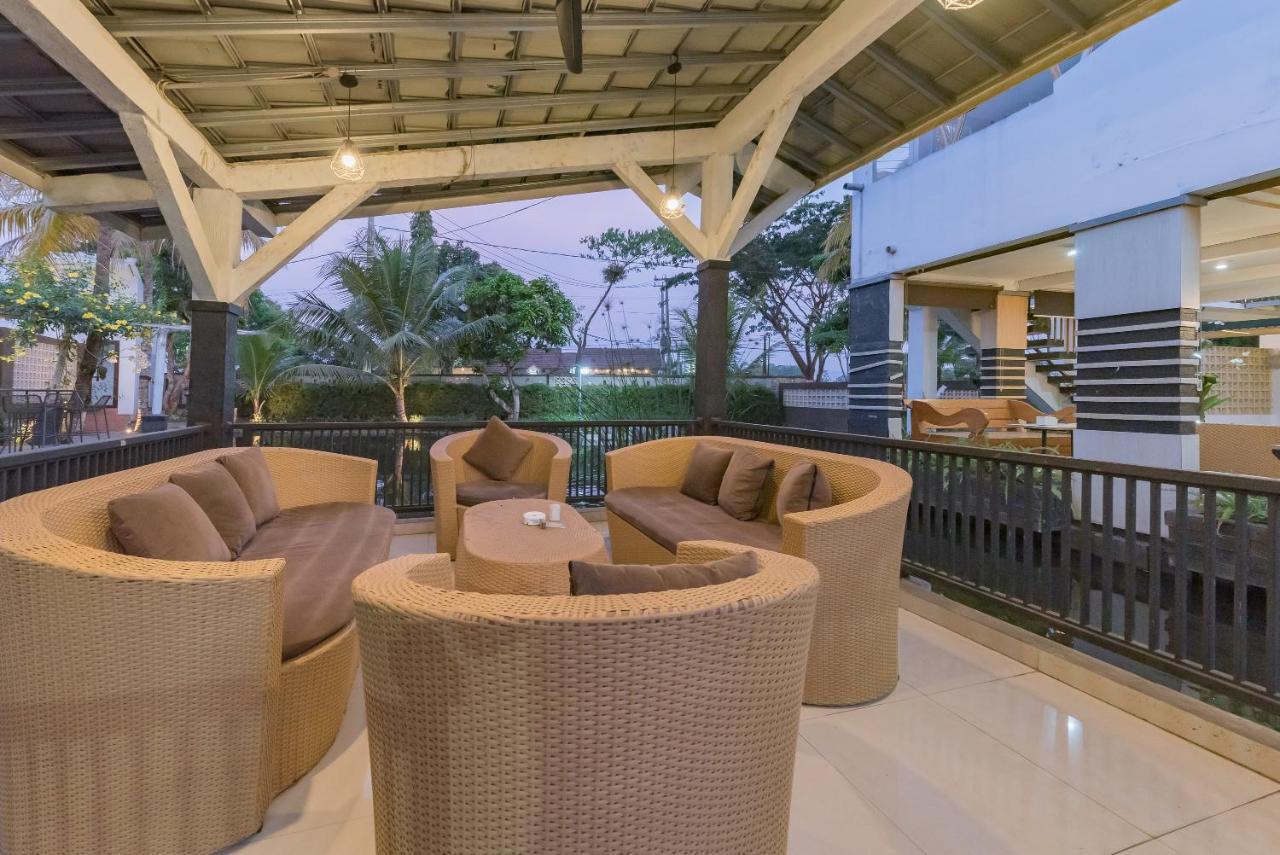Urbanview Hotel Khayrizsan Tasikmalaya By Reddoorz Exterior foto